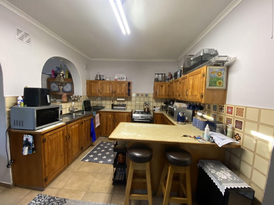 To Let 2 Bedroom Property for Rent in Monte Vista Western Cape
